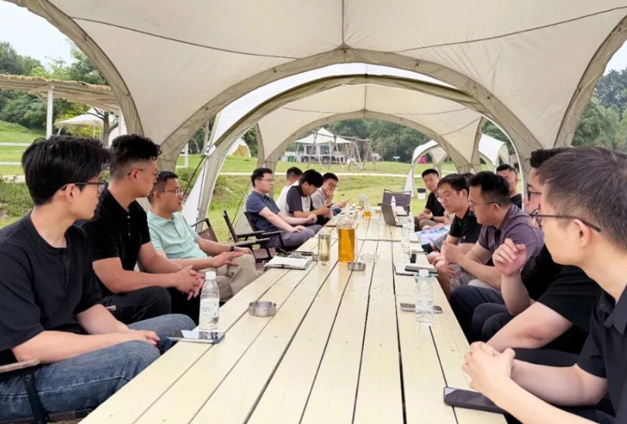 青春当奋斗 聚力共成长｜科信技术营销管培生座谈会